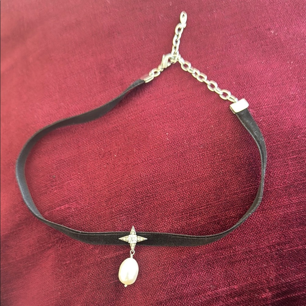 Nadri Star Medallion Teardrop Pearl Velvet Choker